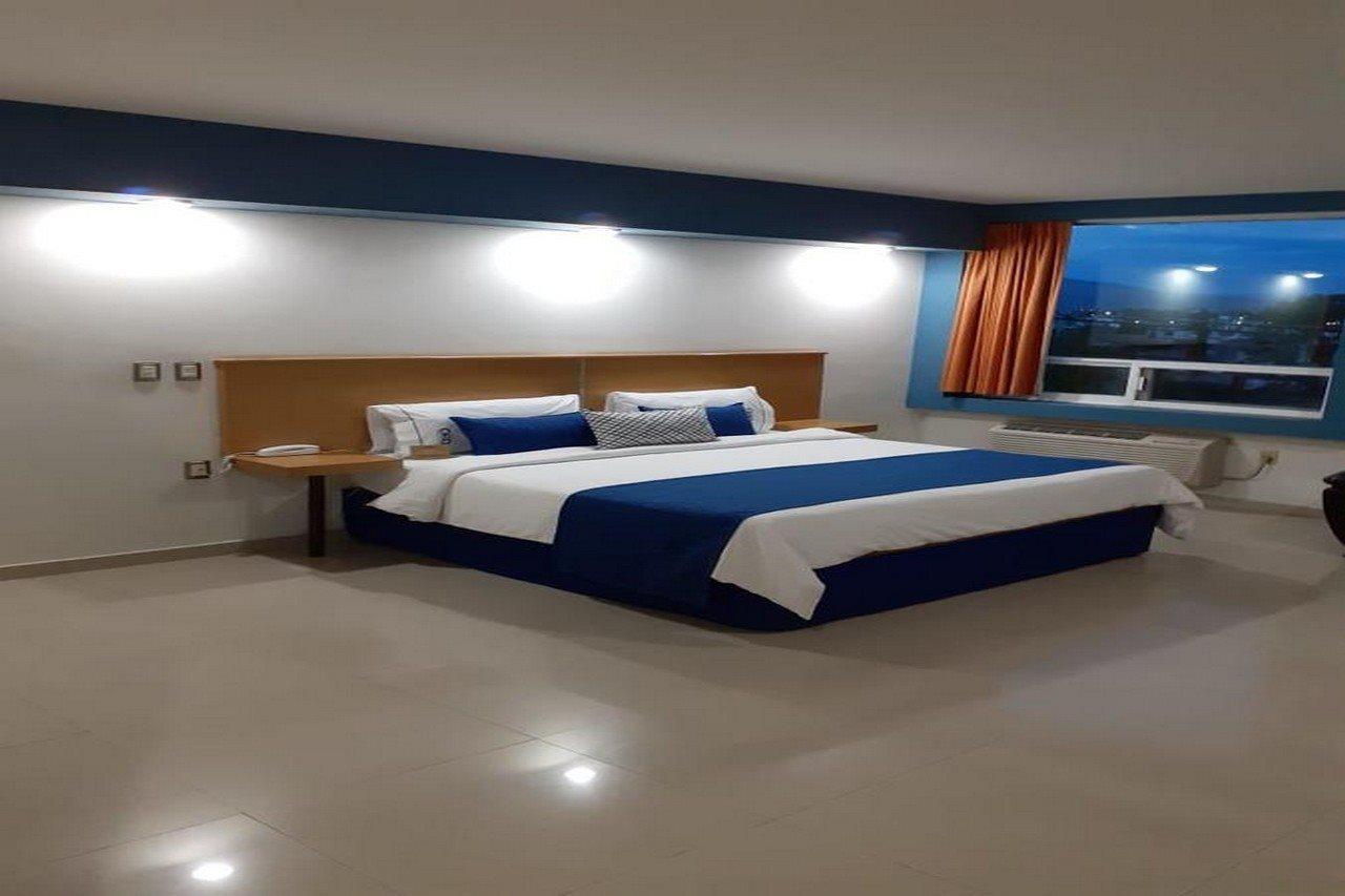 Hotel Ceo Морелия Экстерьер фото