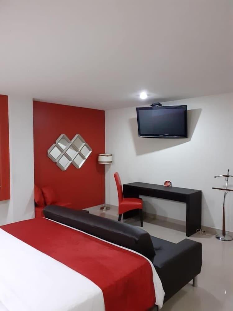 Hotel Ceo Морелия Экстерьер фото